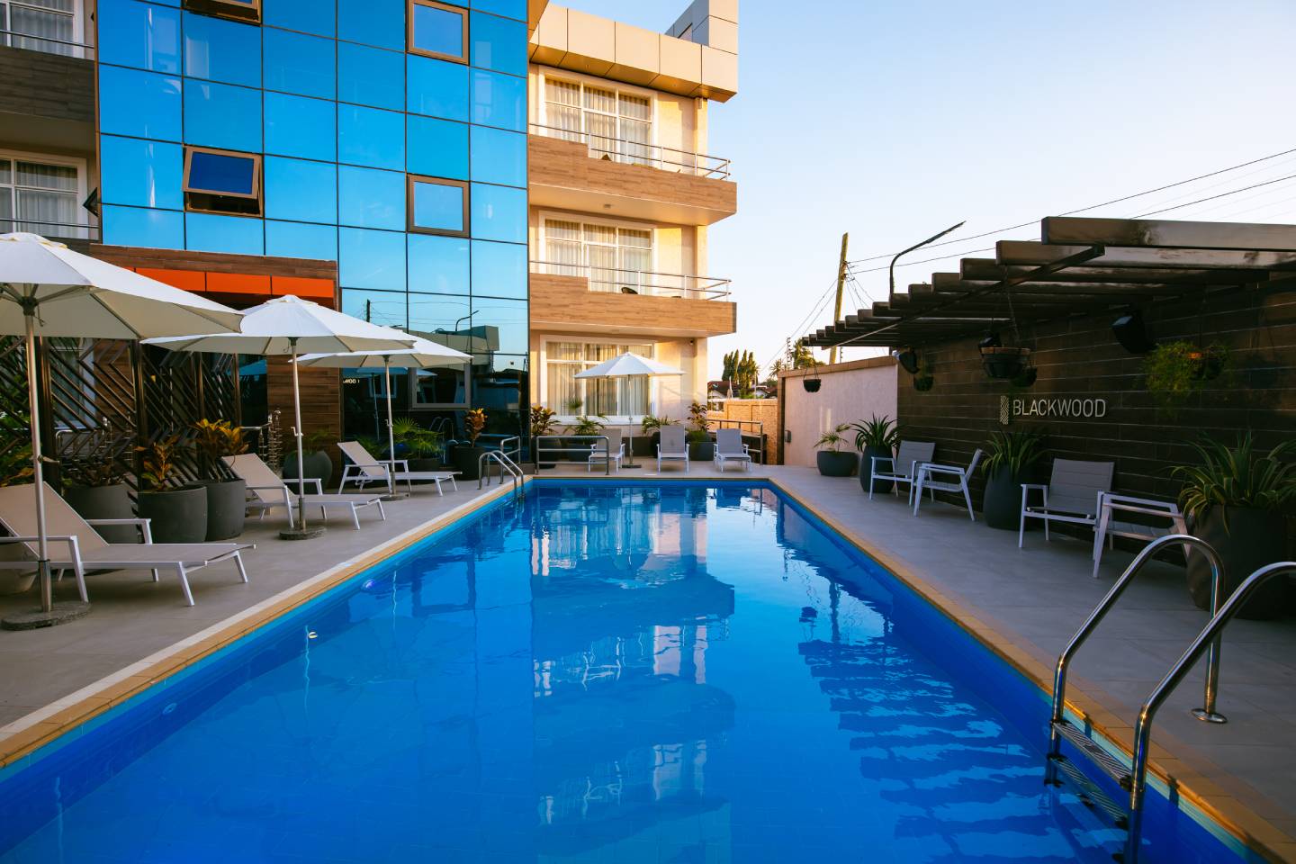 Blackwood Hotel & Apartments