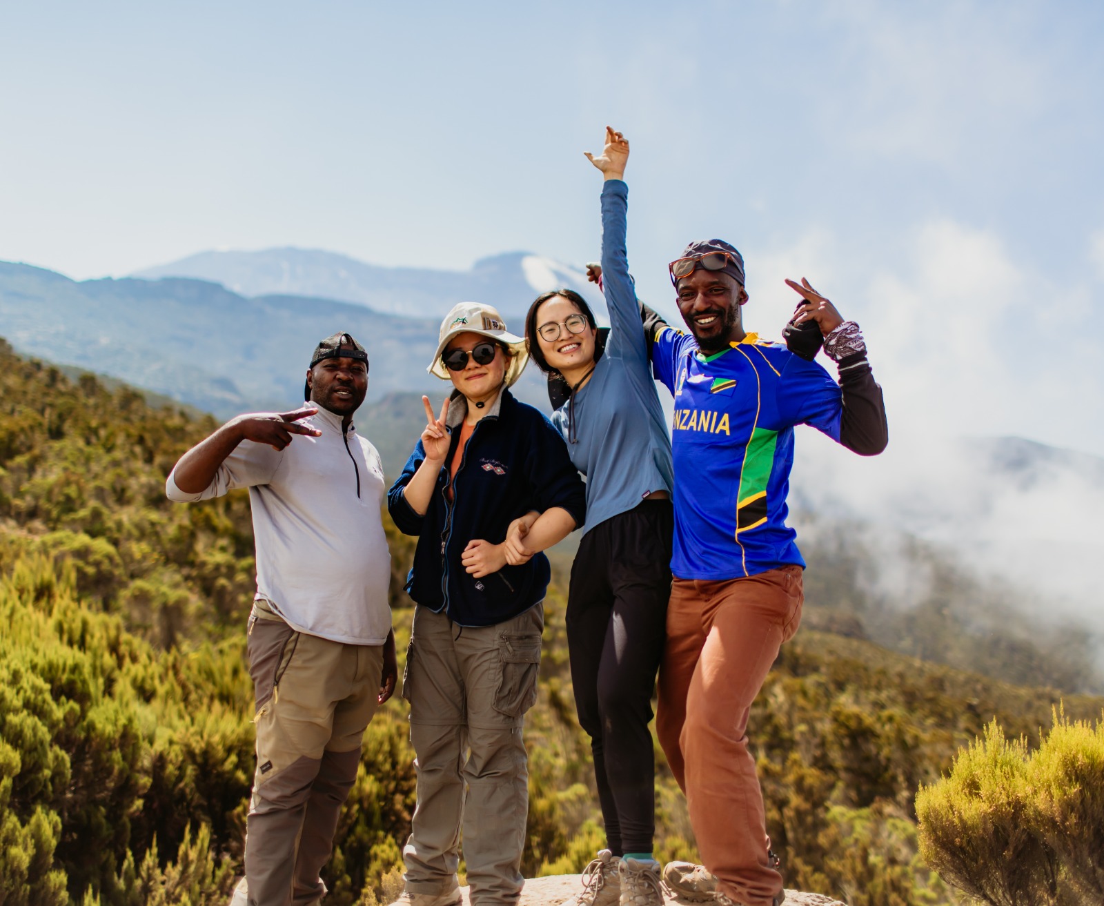 Kilimanjaro Climbing Guide (Complete Guide for First-Time Trekkers)