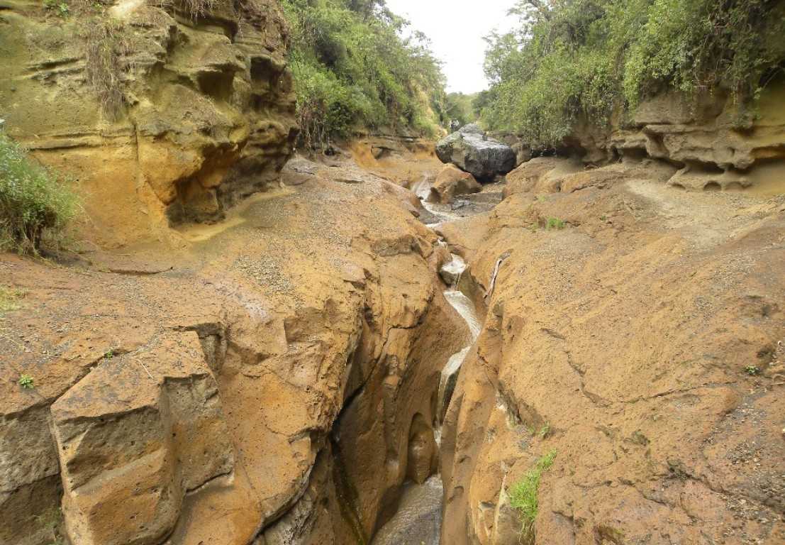 Hell's Gate National Park