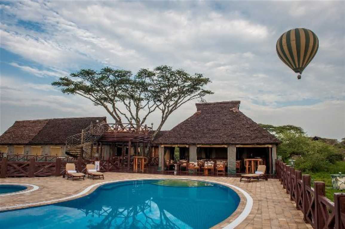 LAKE NDUTU LUXURY TENTED LODGE