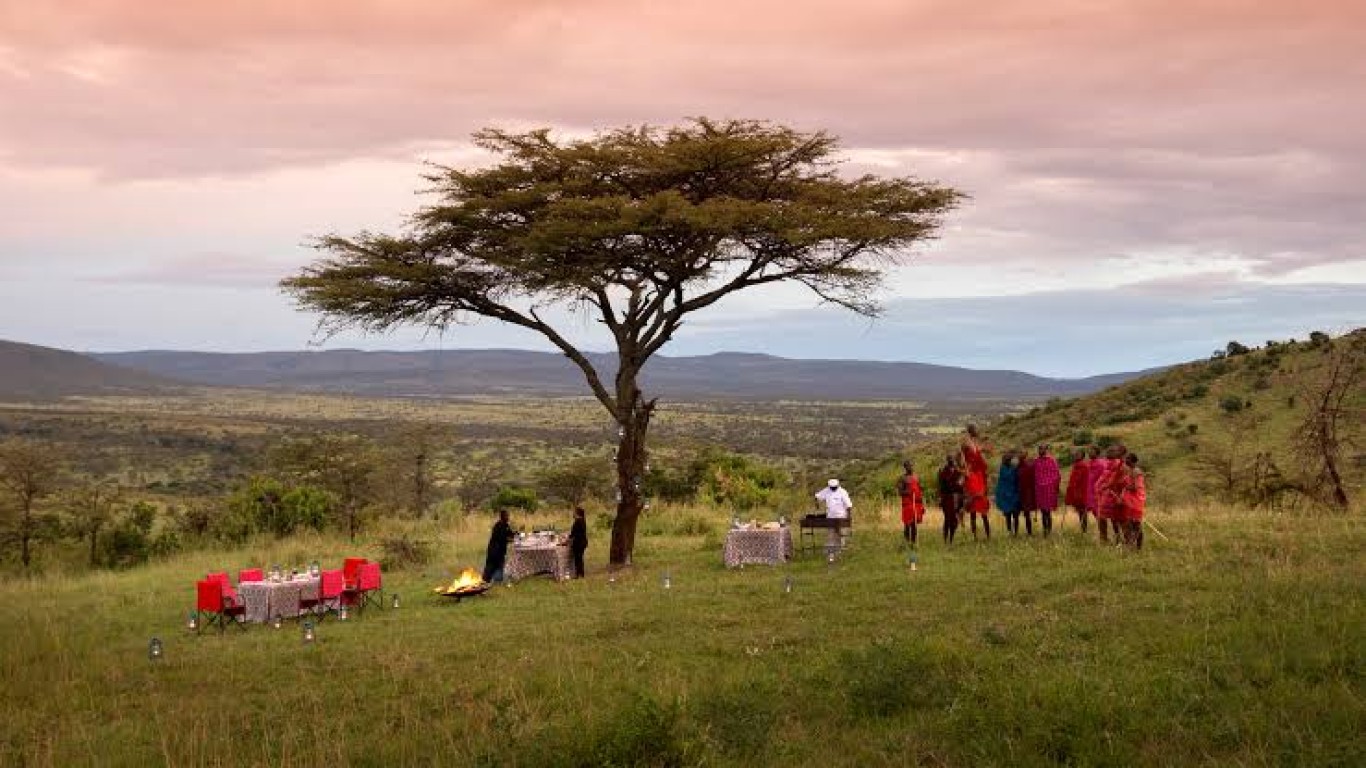 5 Days Tanzania Safari Serengeti and Ngorongoro Experience